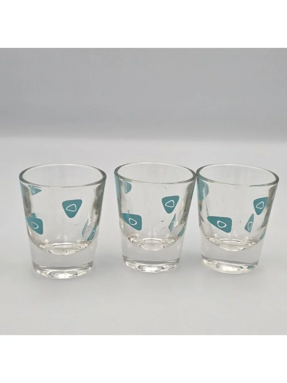 Set Of 3 MCM Clear Shot Glasses With Teal Mid-Century Modern Pattern Design